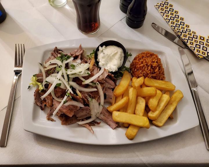 ​Syrtaki Restaurant